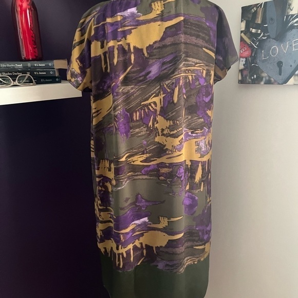 7 for $30 Vera Wang Dress - Picture 6 of 9